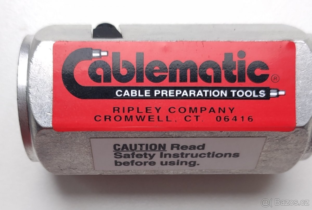 Ořezávač koaxiálu LMR 400 - 2