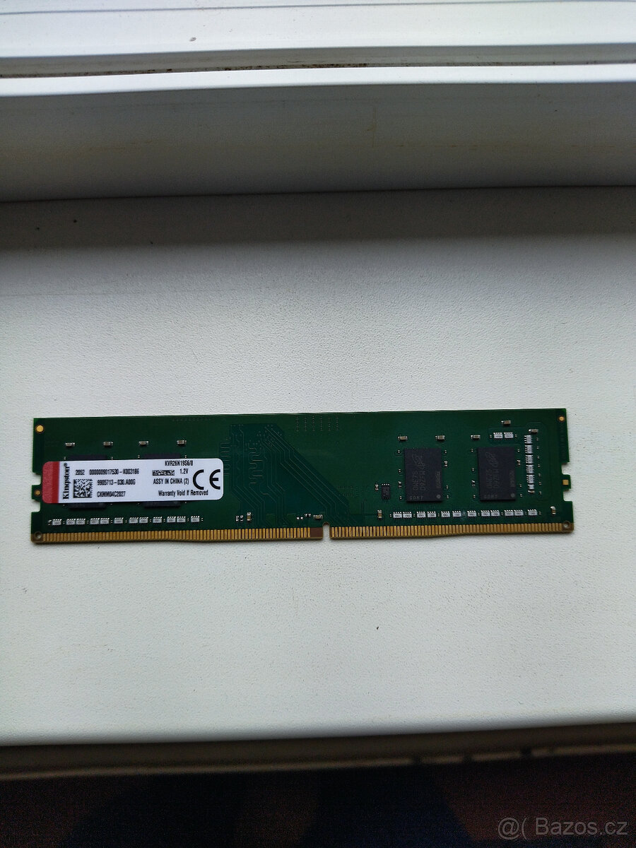 Paměťi Ram 8 Gb DDR4 - 2