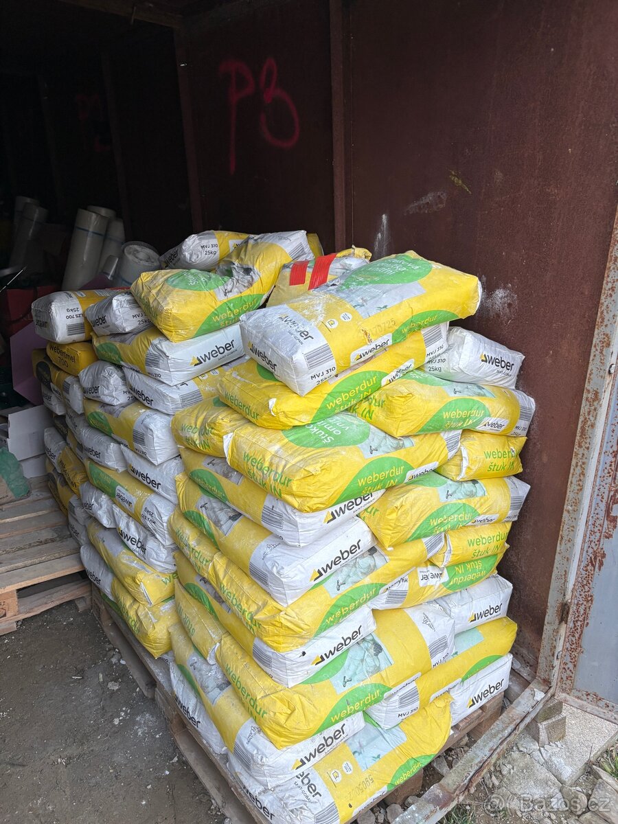 Prodej omítky Weber 0,5 mm – 52 pytlů - 2