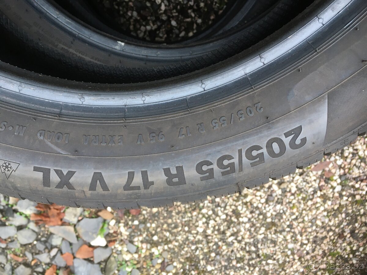 Sada zimních pneu Continental 205/55/17 XL - 2