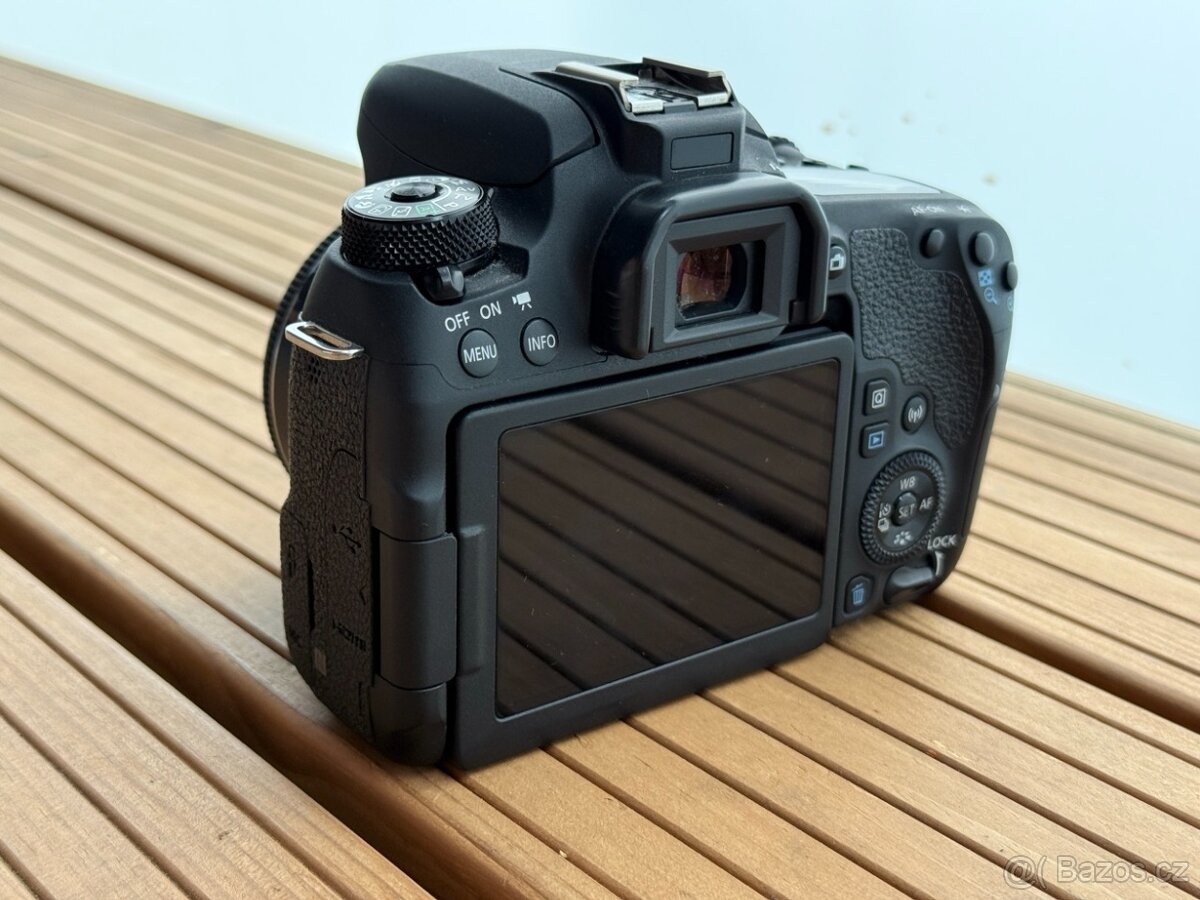 Canon EOS 77D tělo - 2