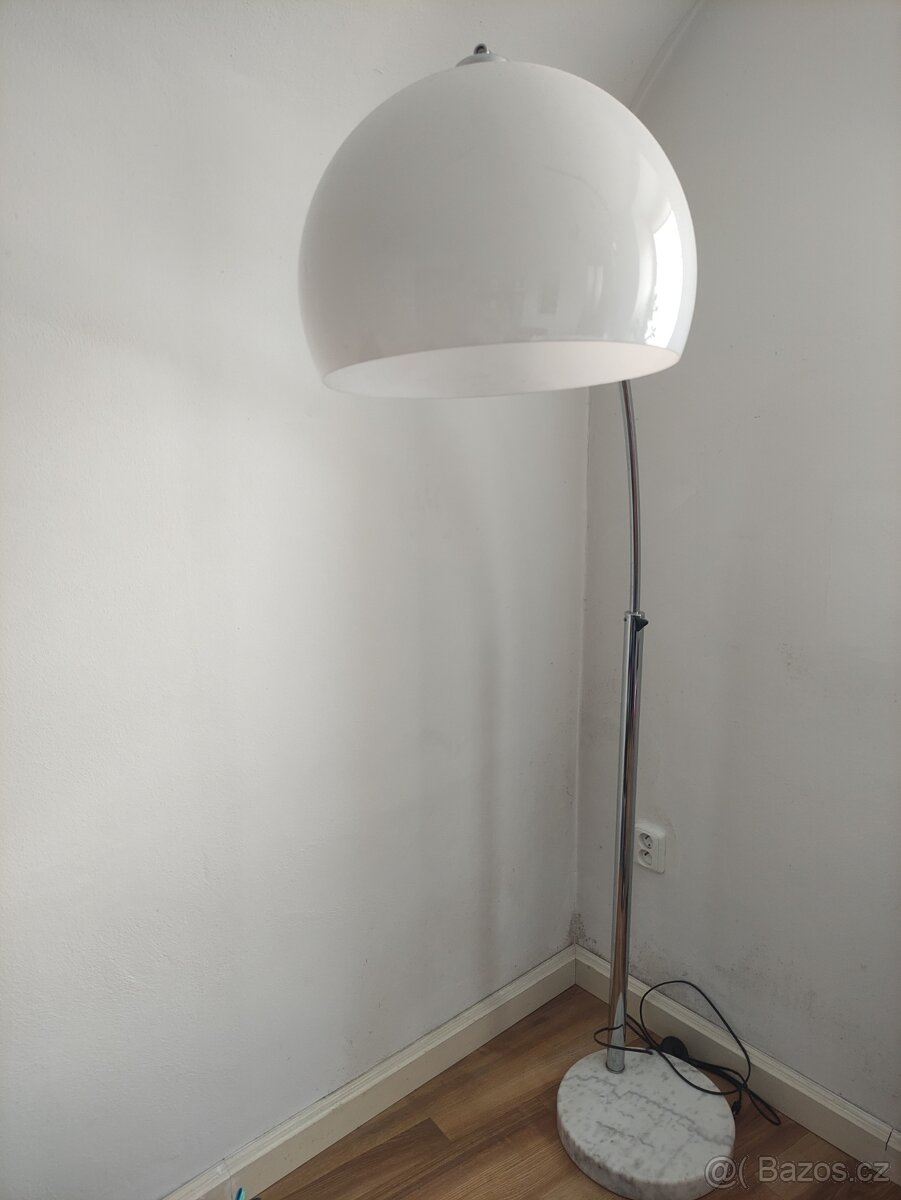 stojací lampa - 2