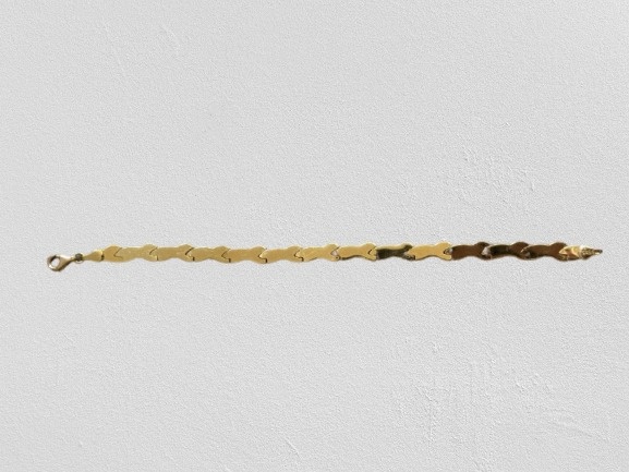 Zlatý náramek. - 2