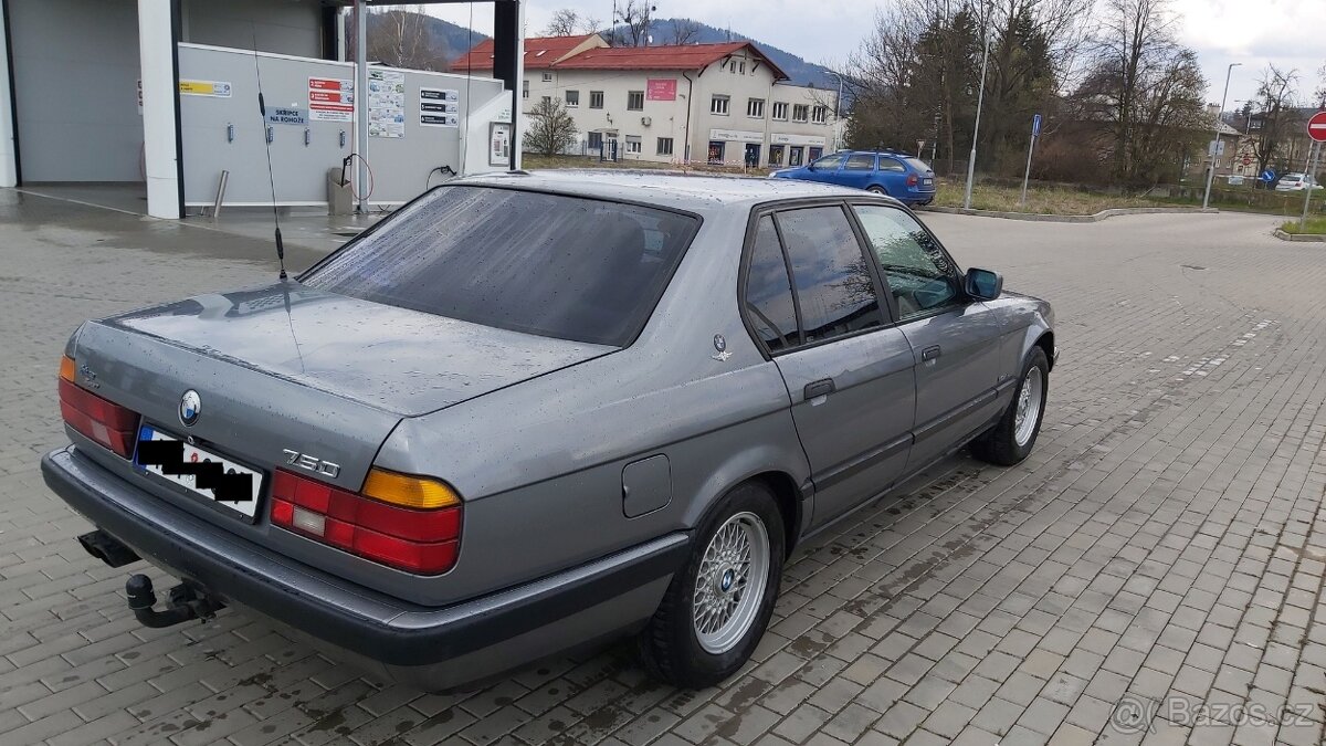 BMW E32 750i LPG - 2