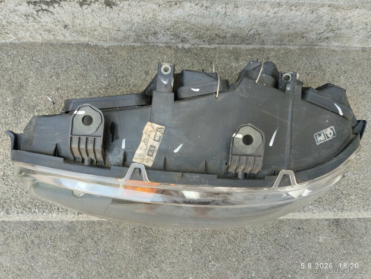 Světlomet Fiat Punto - 2