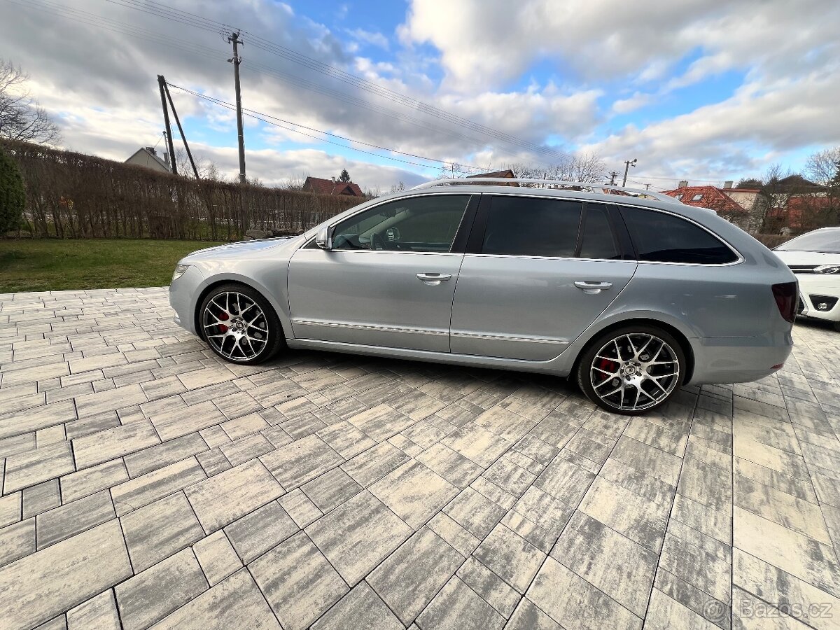 Škoda Superb 3,6 L&K individual - 2