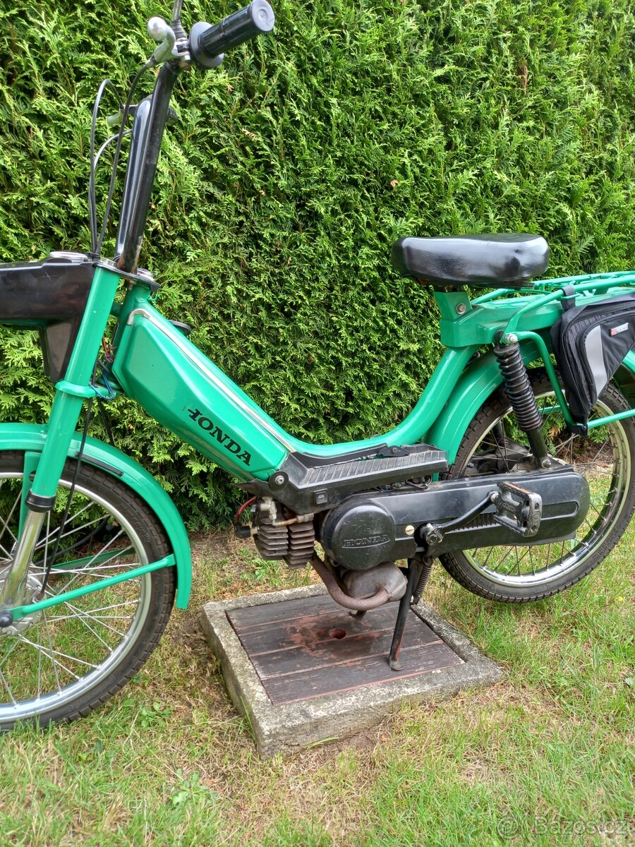 Honda camino - 2