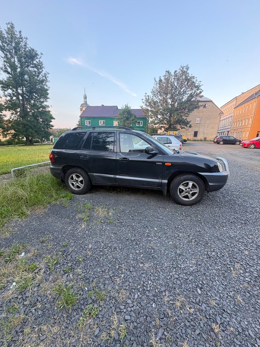 Hyundai Santa Fe - 2