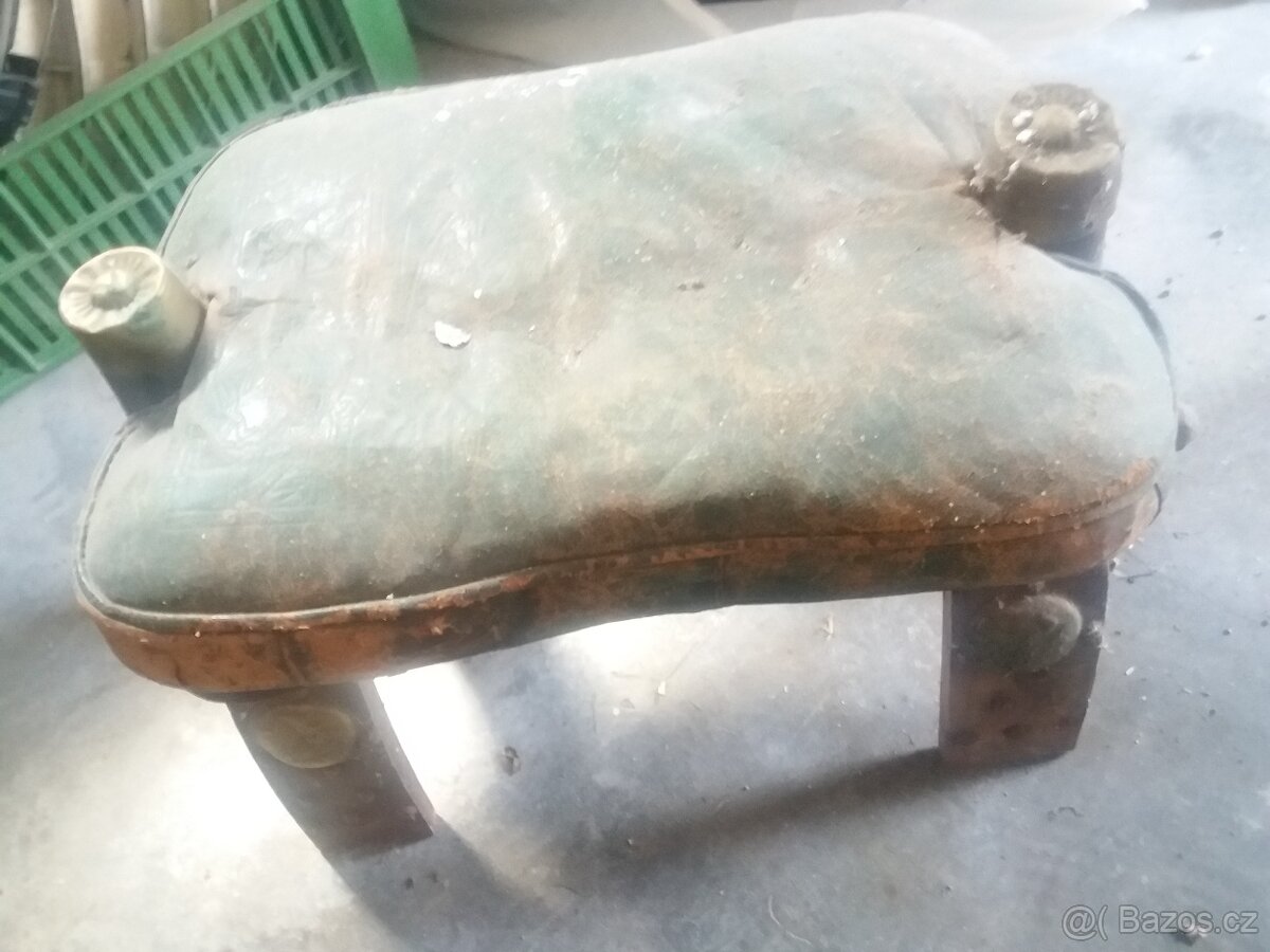 další retro nábytek - 2