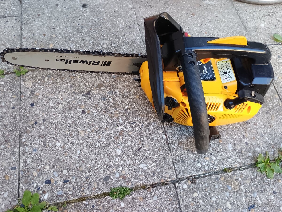 Jednoruční pila Riwall - 2