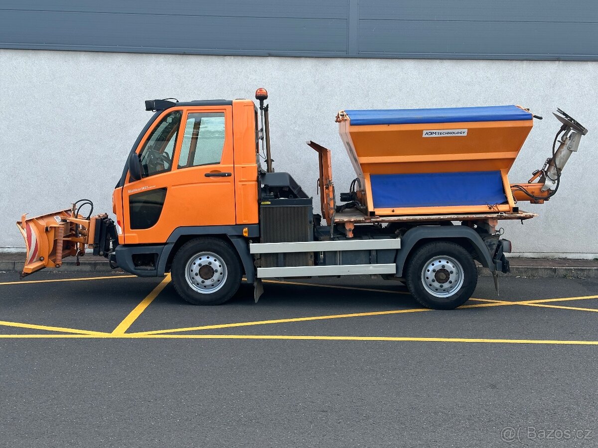 Multicar 4x4 M27,sklopka,sypač, kartáč, tažné - 2