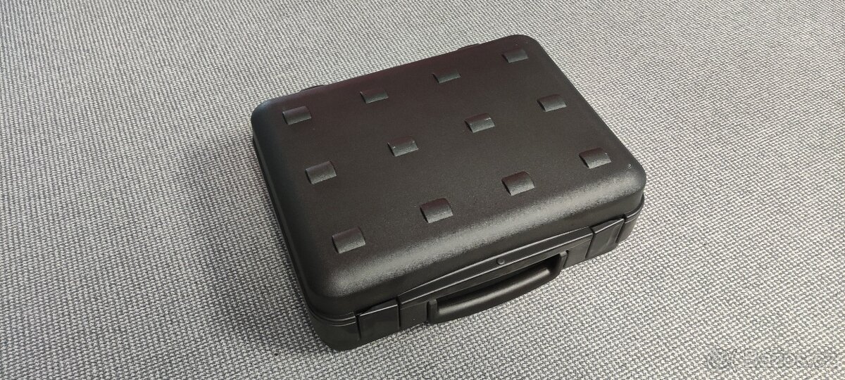 Plastový kufr Megabag 4 000 - 2