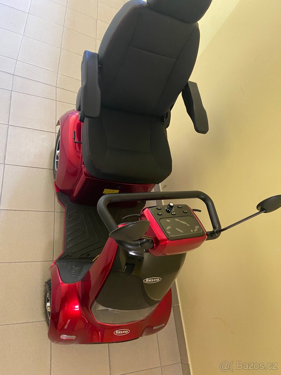 Selvo 4810 seniorský elektrovozik - 2