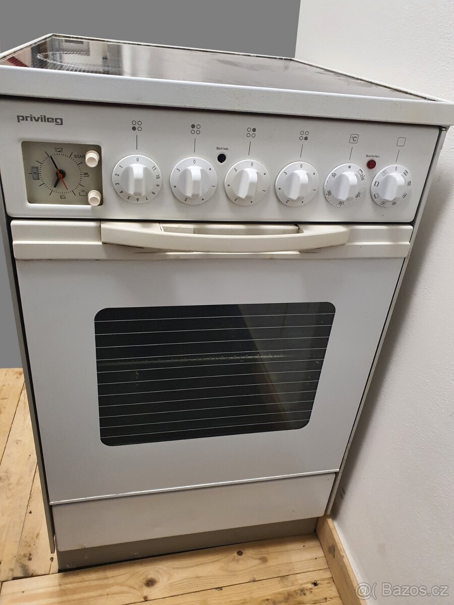 s dovozem na 220V elektrický sporák - horkovzdušný - 2