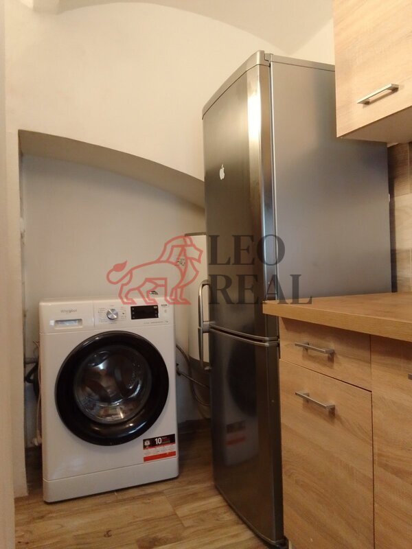 Nejlevnější pronájem + služby bytu v centru Kutné Hory - 2