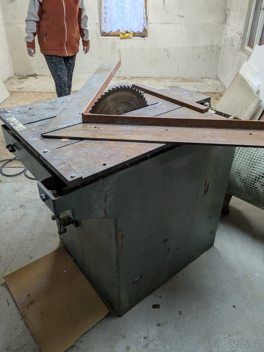 Prodej stolní pily - 2