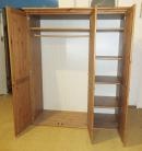 Šatní skříň z borovice třídveřová - celomasiv - Výborný stav - 2