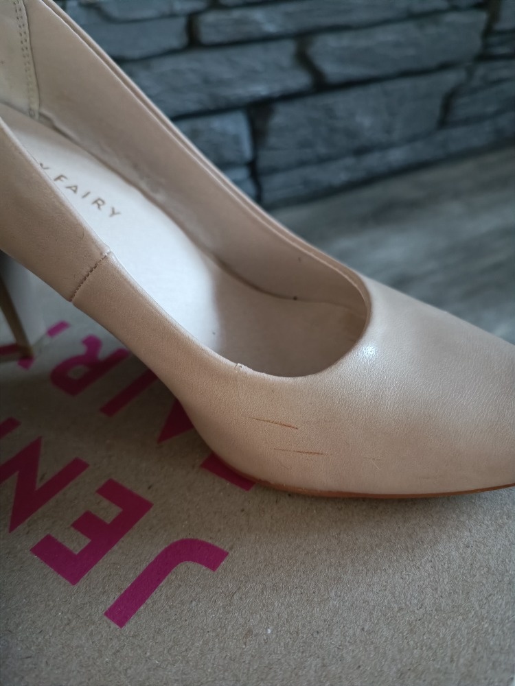 Lodičky vel. 38,5 - 2