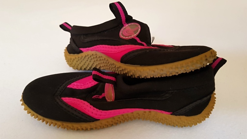 366 - Boty do vody 2SURF vel.28 - 2