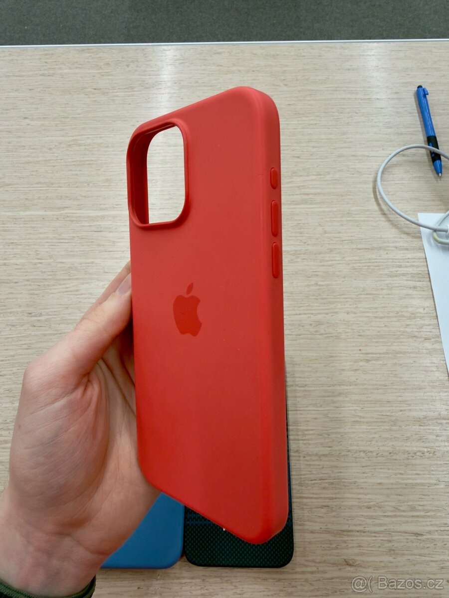 iPhone 15 pro max obaly - 2