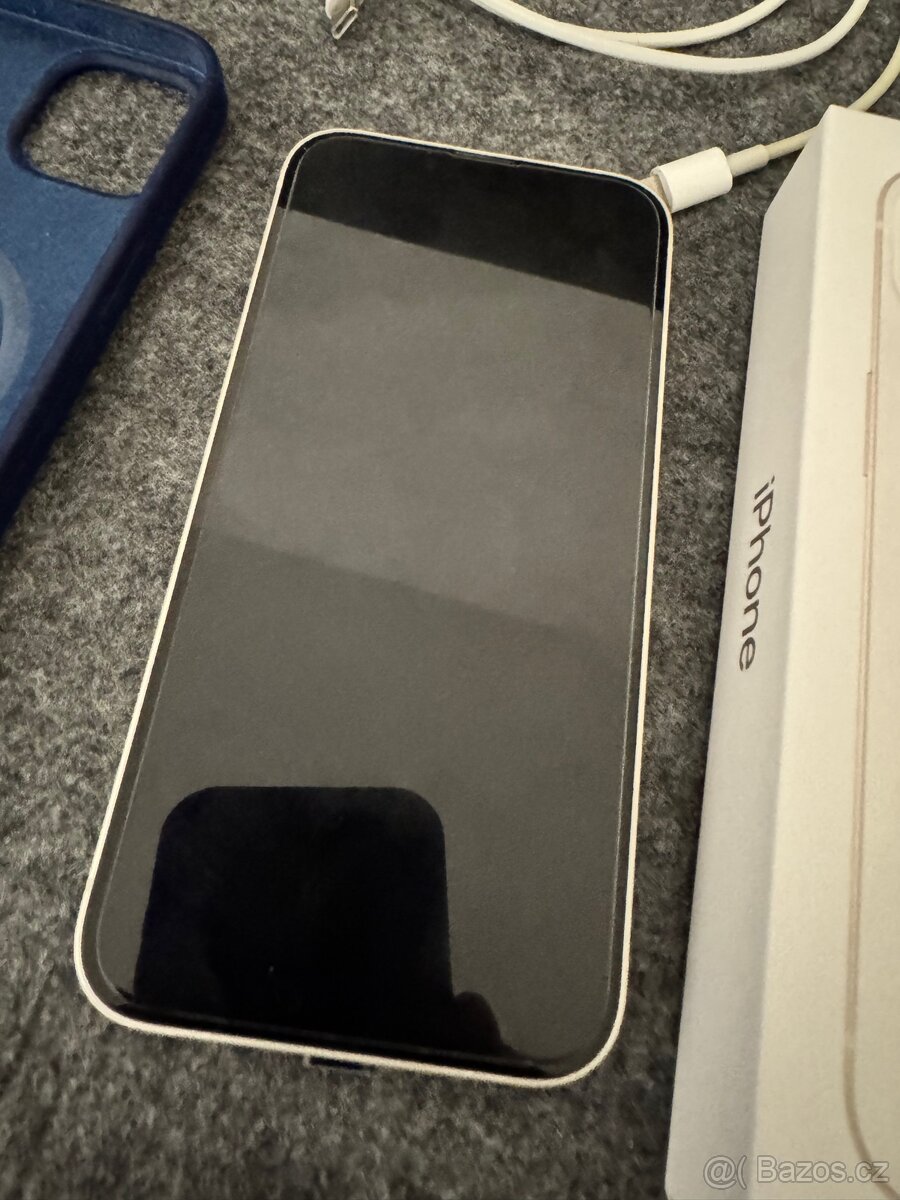 iPhone 13 128 GB, bílý, ve stavu A+ - 2