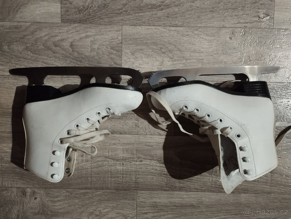 Prodám dívčí brusle - 2