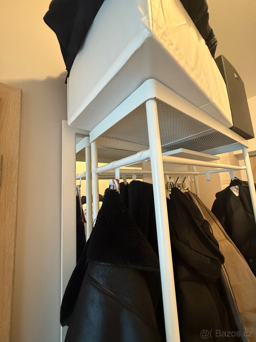 IKEA šatní stojan a botník - 2