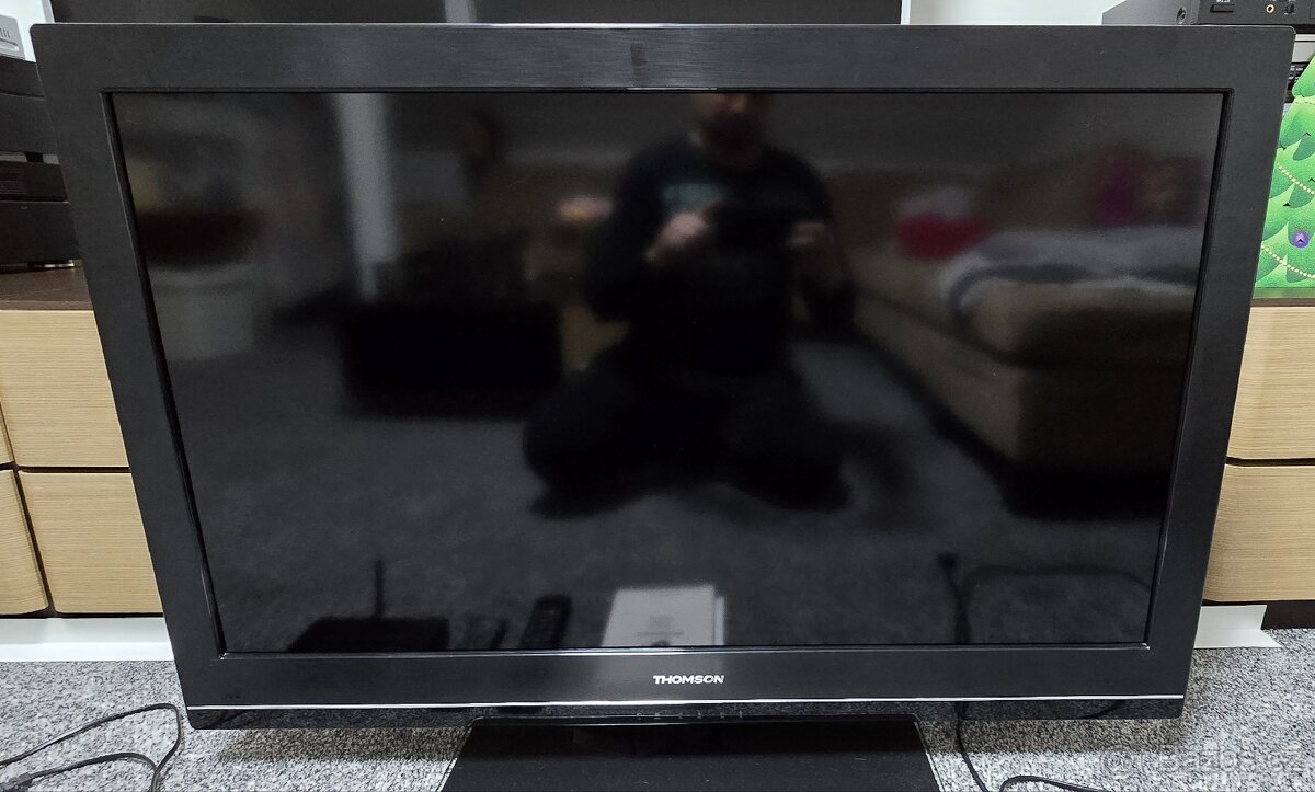 Televize Thomson 40" Full HD + DVB-T2 set-top box Maxxo - 2