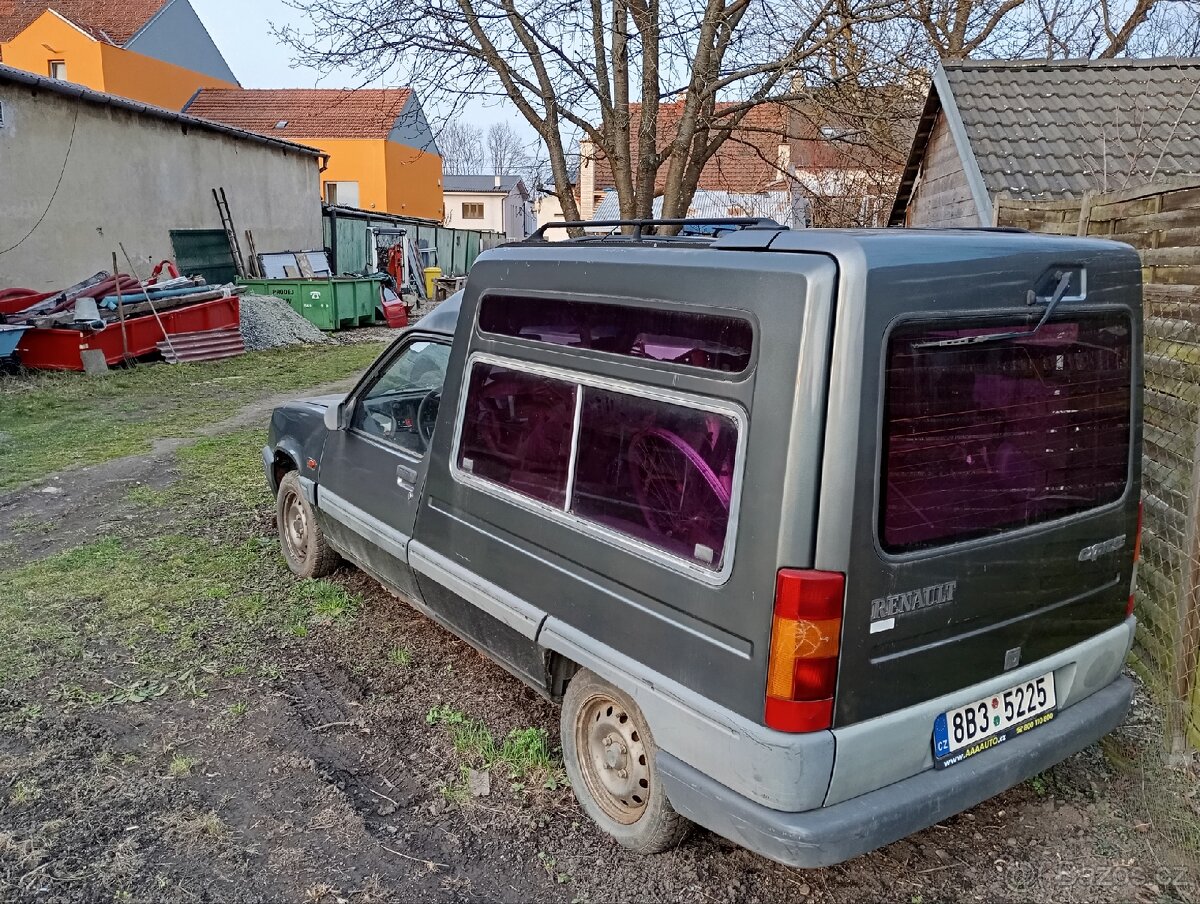 Renault Rapid Expres - 2