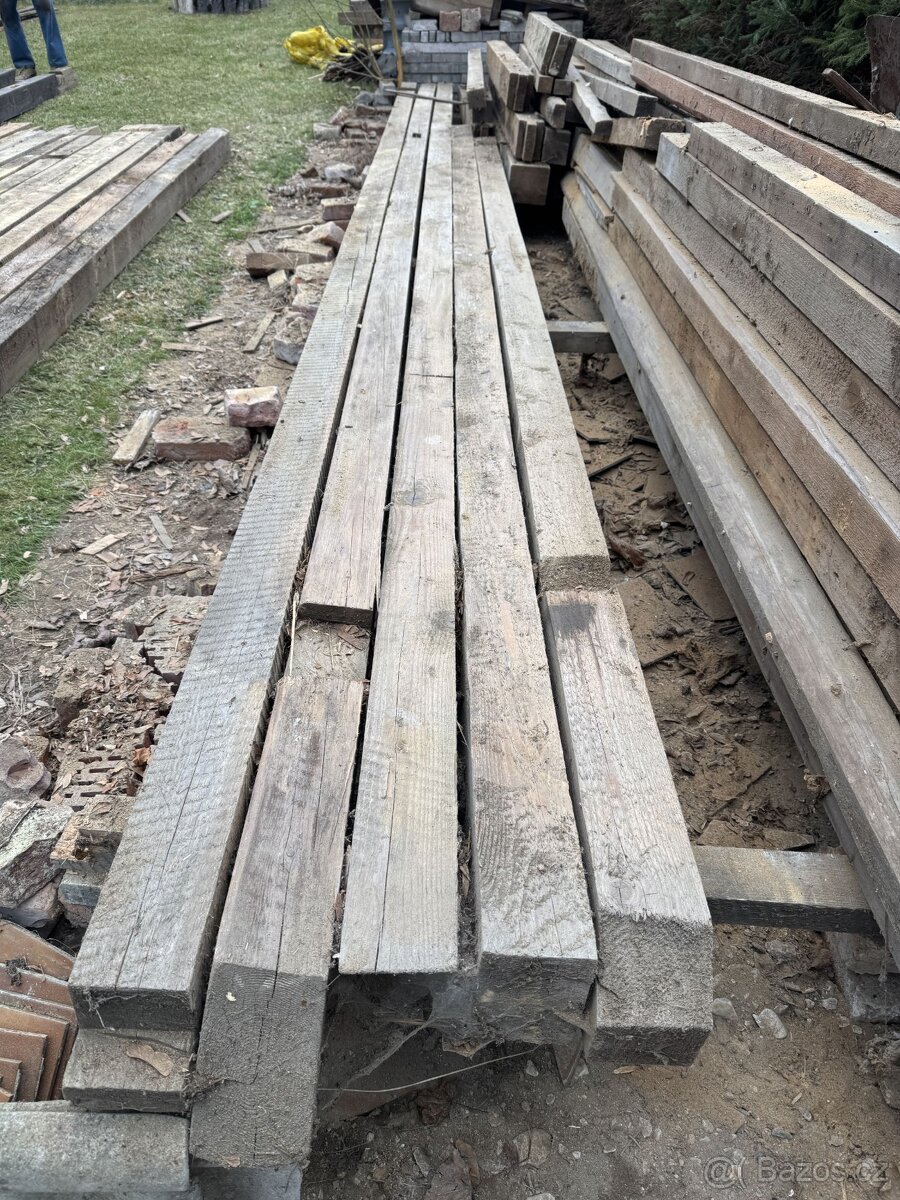 Prodán trámy, staré, použité, velmi levně - 2