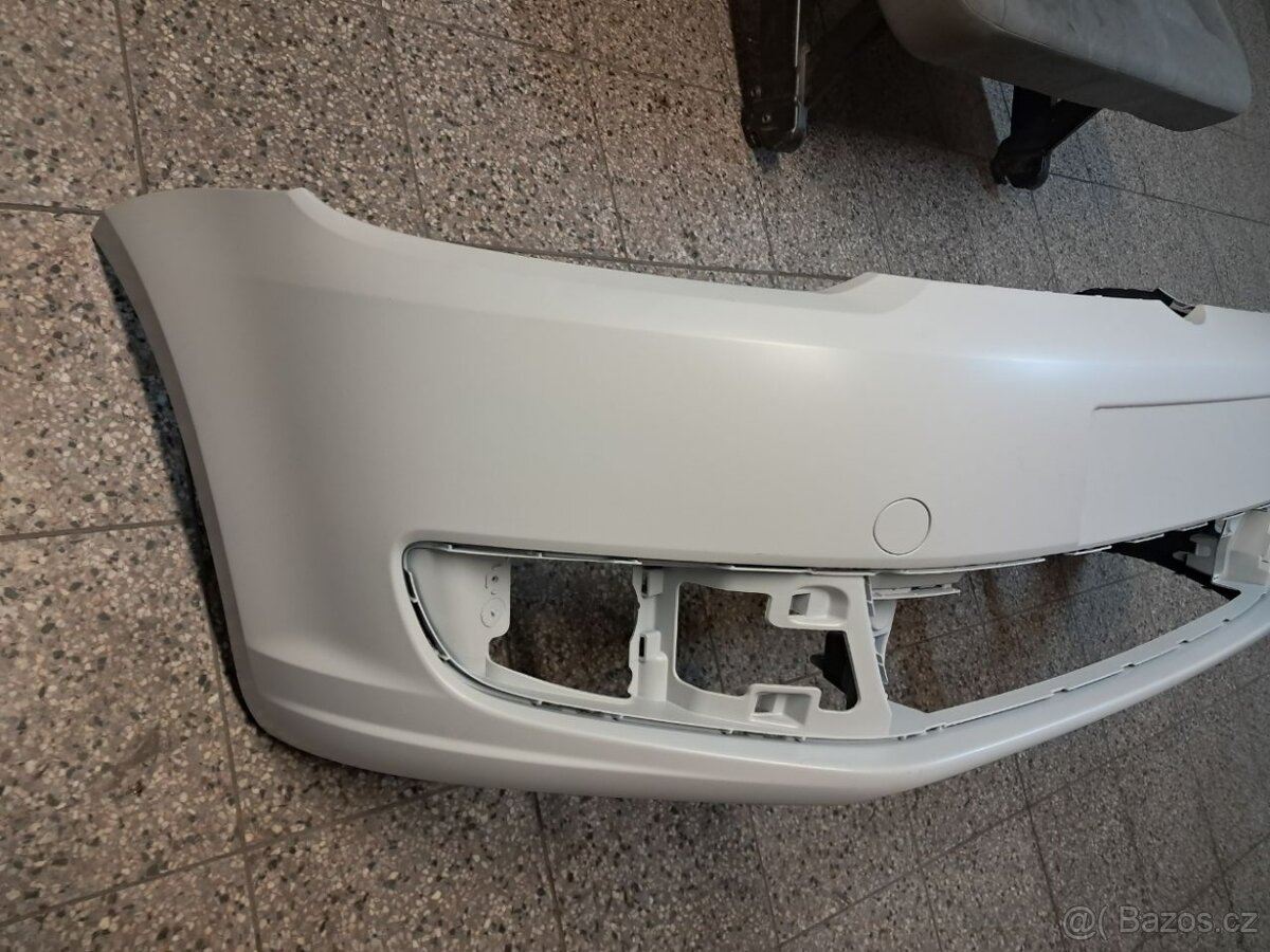 PŘEDNÍ NÁRAZNÍK VOLKSWAGEN TOURAN 2010-2015 - 2