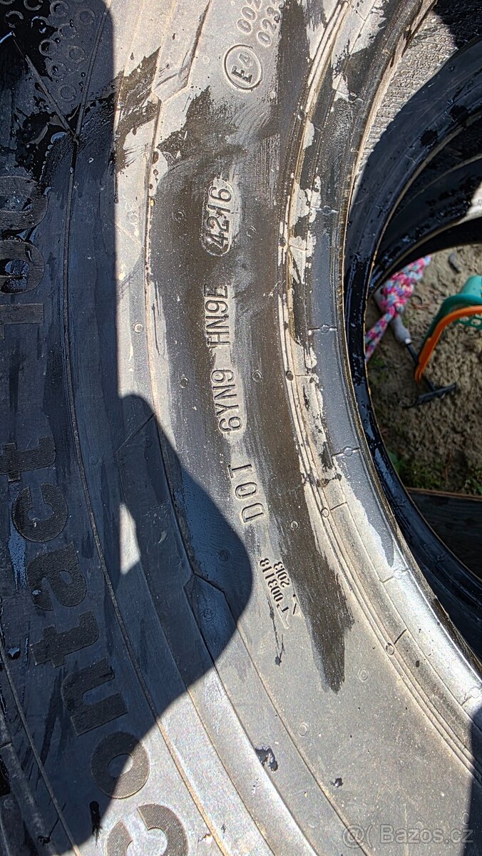 225/75r16c Continental - 2