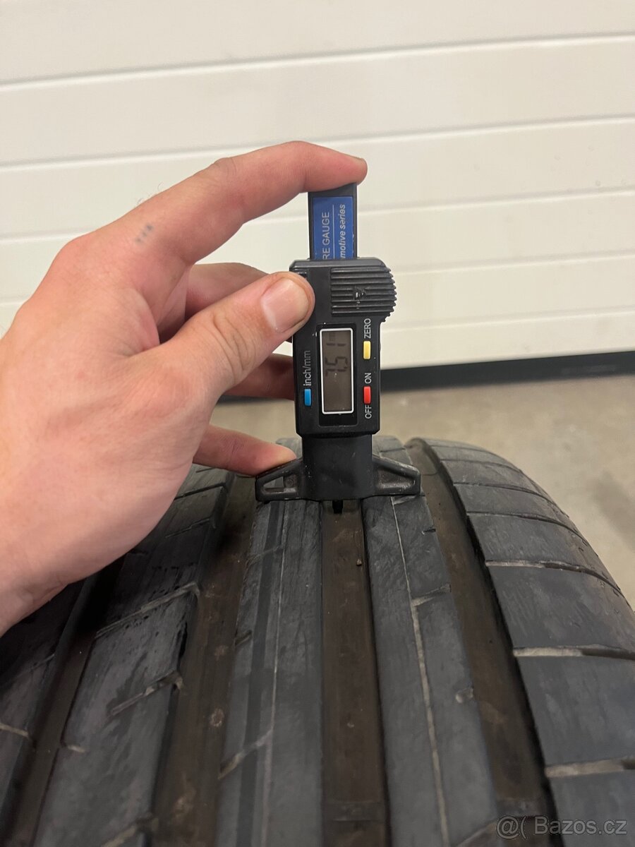 225/40r18 letní pneu - 2
