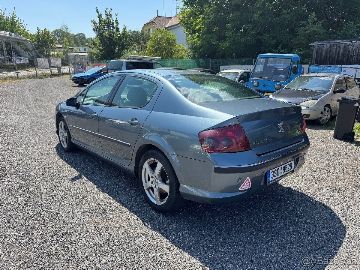 Peugeot 407 2.0 HDi Sedan - 2