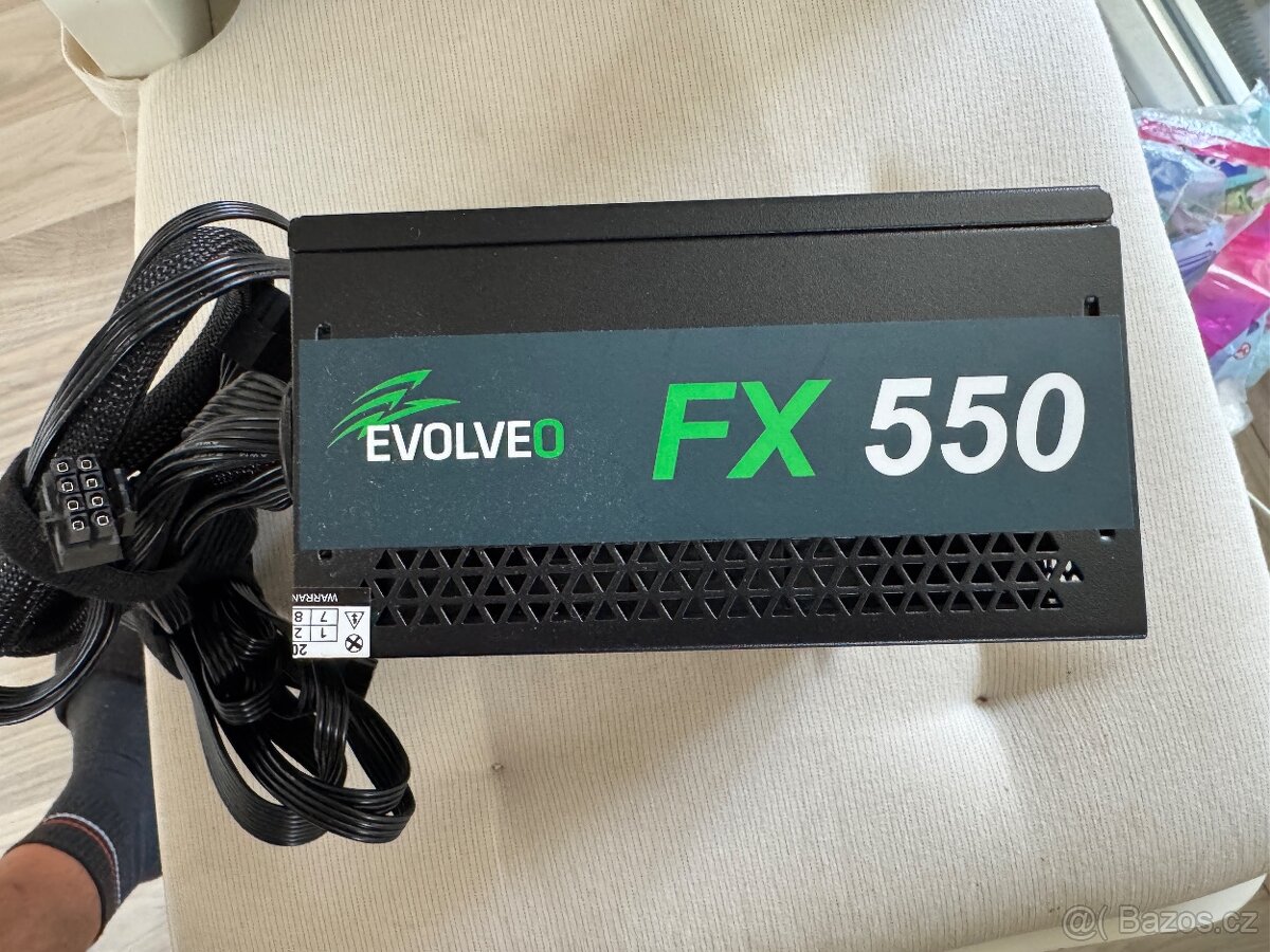 PC zdroj Evolveo FX 550 80 plus 550W - záruka - 2