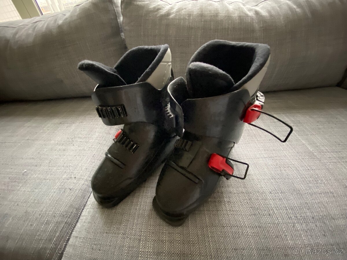 Lyžářské boty - dětské - 240 a 228 cm - 2
