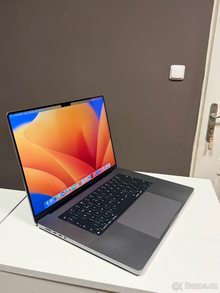 MacBook Pro 16” (2021) – M1 Pro - 2