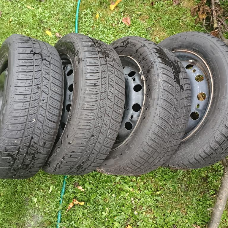 Sada kol 185/60/15 zimní pneu Barum 5x100, fabia - 2