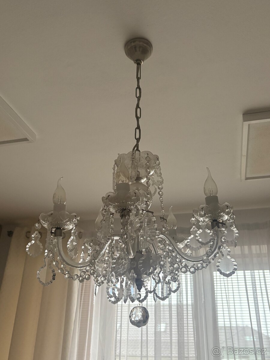 Kristalovy lustr - 2