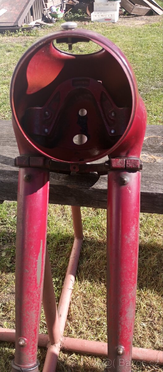 Jawa pérák předek - 2