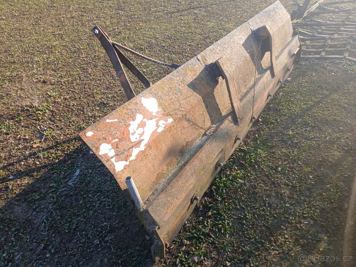 Radlice na sníh, stěrka - 2