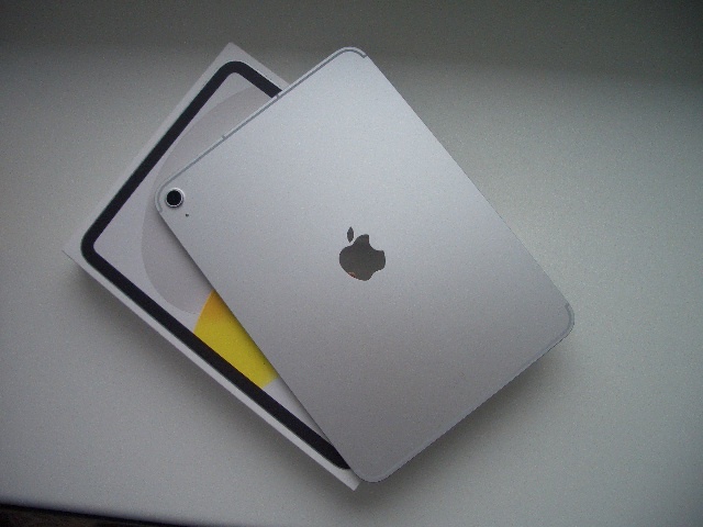 APPLE IPAD 11 generace A16 - 2