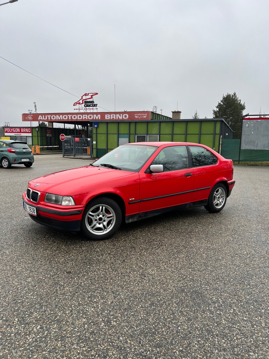 BMW e36 compact - 2