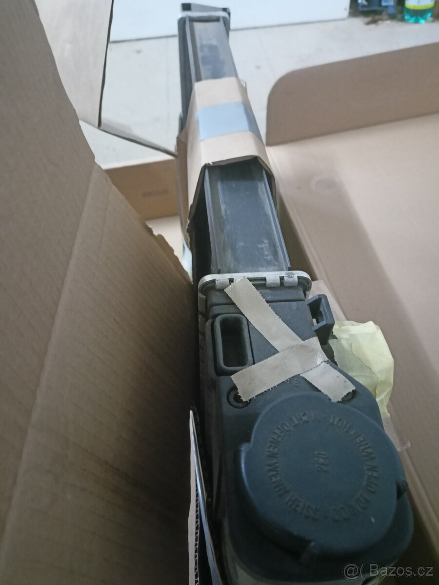 Použitý chladič E36 ctyrvalec - 2