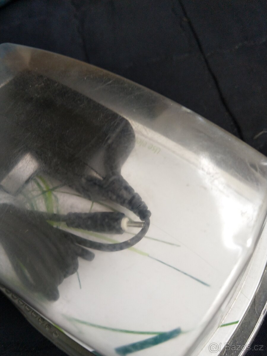 Originální balení nabíječka Nokia AC-8E - 2