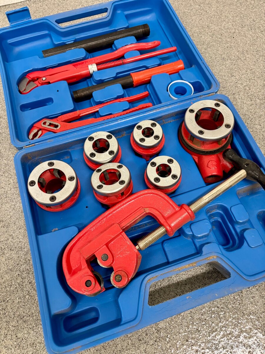 Sada instalatérského nářadí Powerfix 5/09 - 2