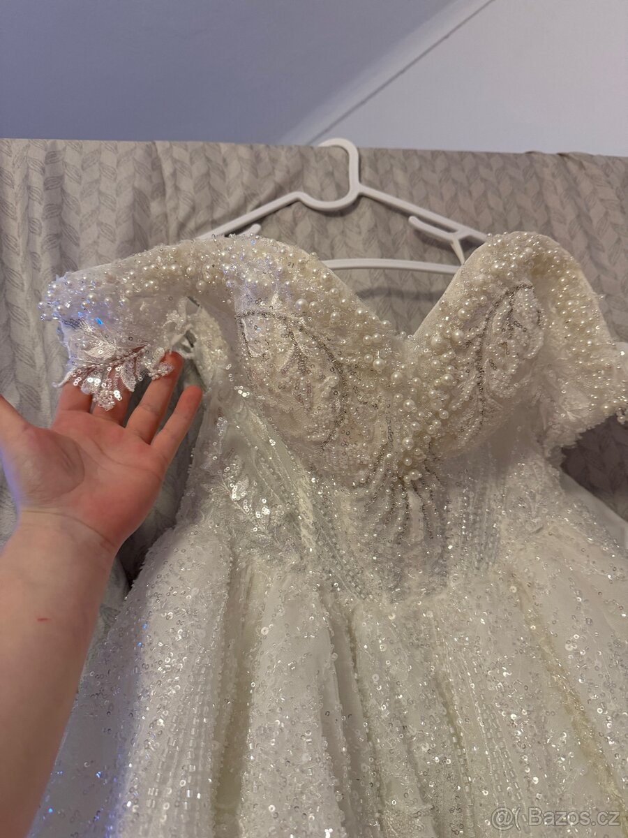 Svatební šaty - 2