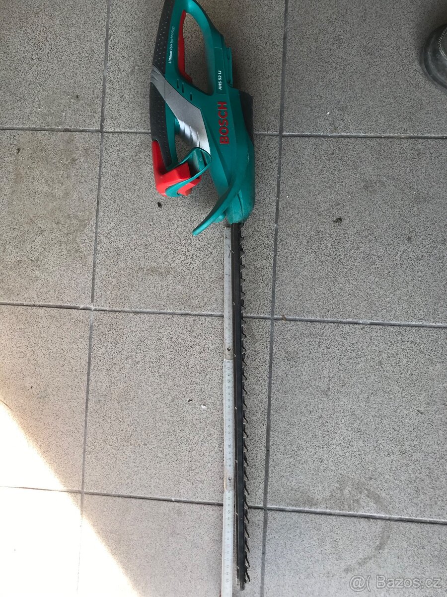 Nůžky na živý plot - 2