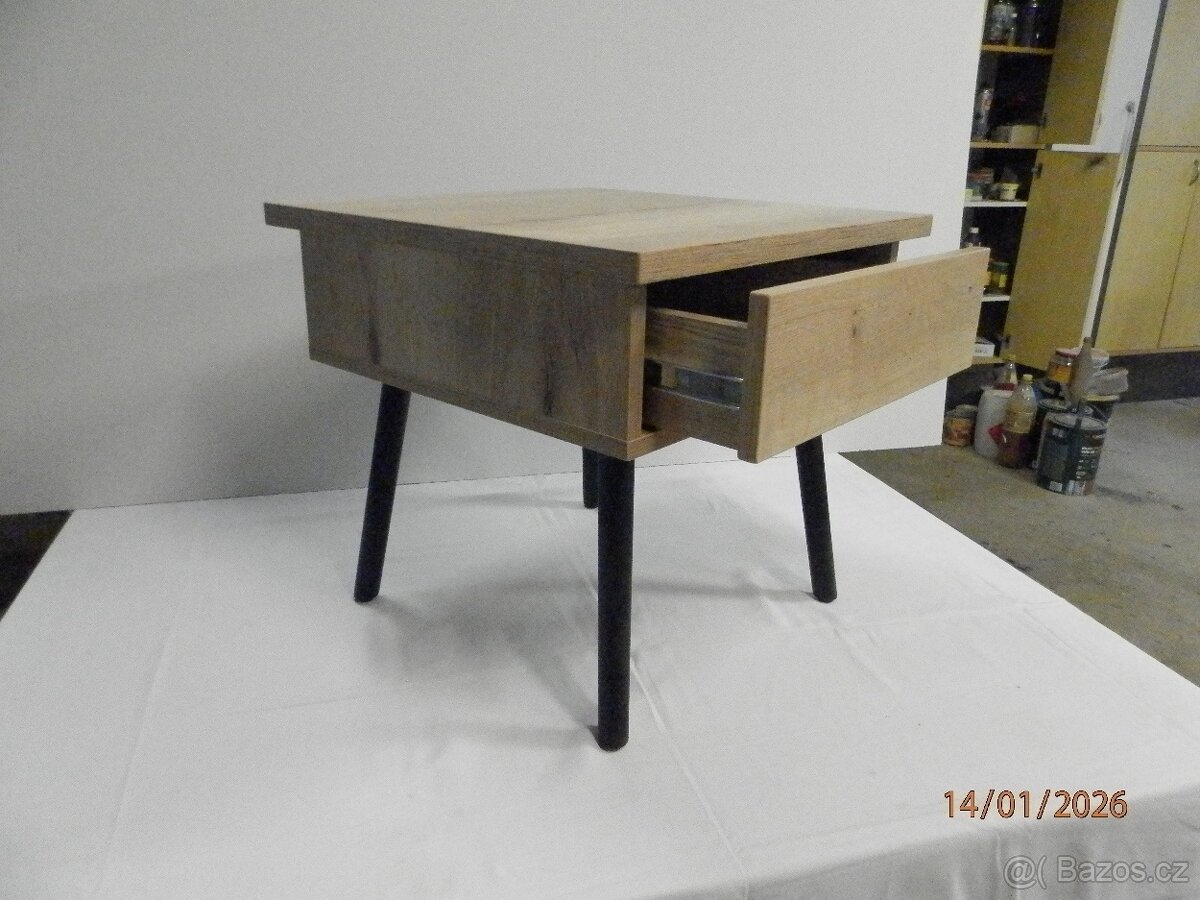 konferák, retro, design - 2