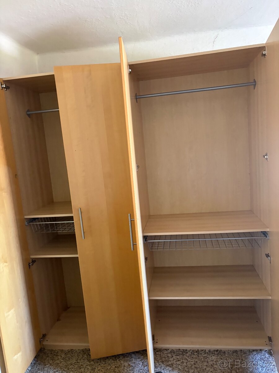 Šatní skříň Ikea - 2